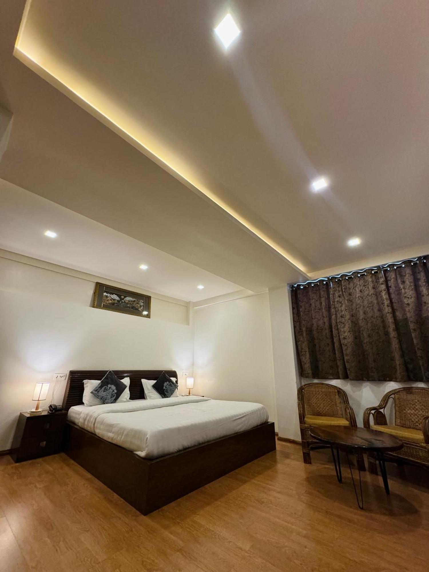 Fratelli Guest House Shillong Dış mekan fotoğraf