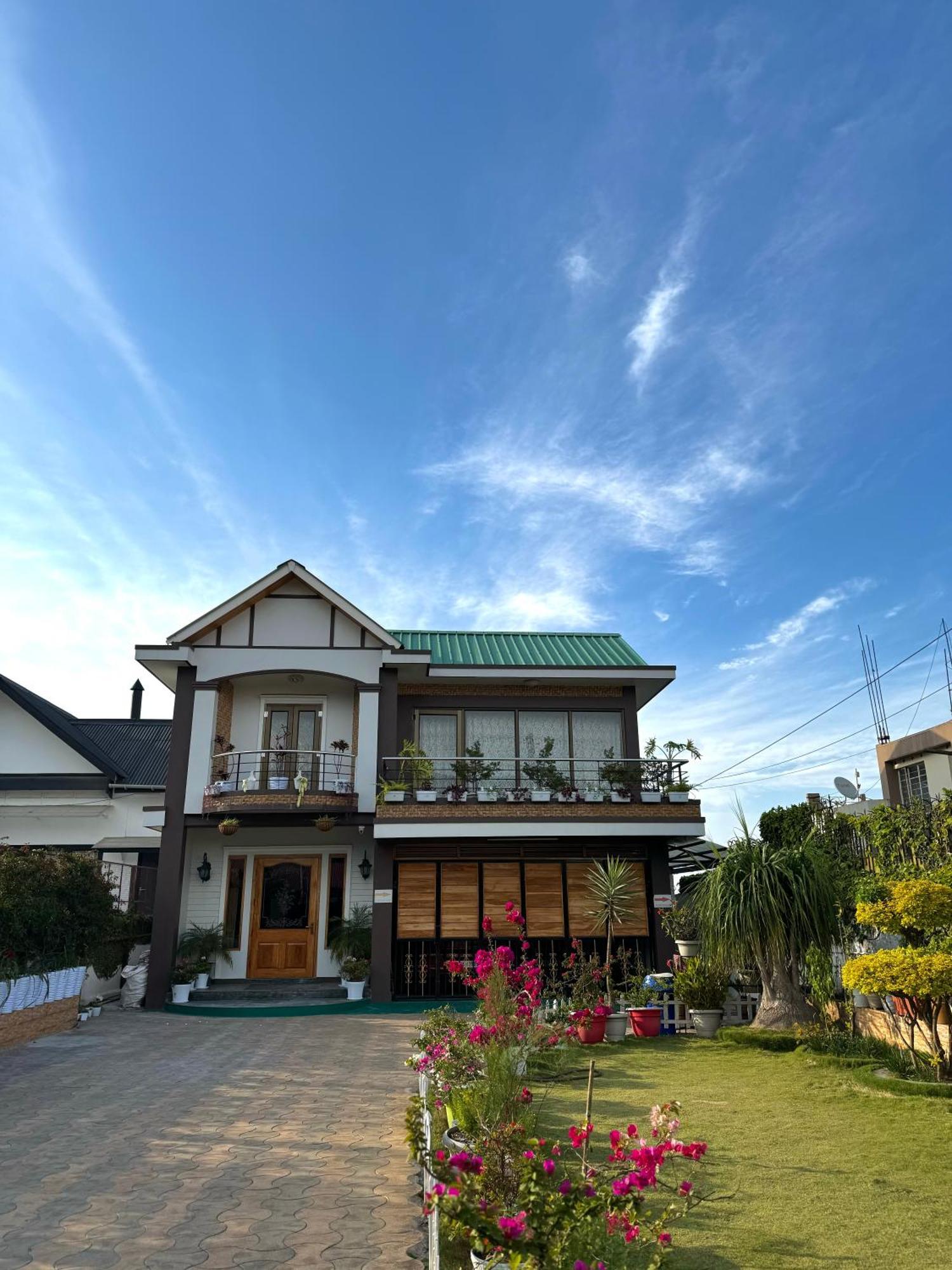 Fratelli Guest House Shillong Dış mekan fotoğraf